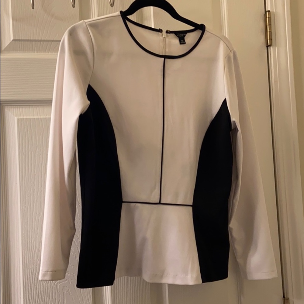 Anne Taylor long sleeve blouse
